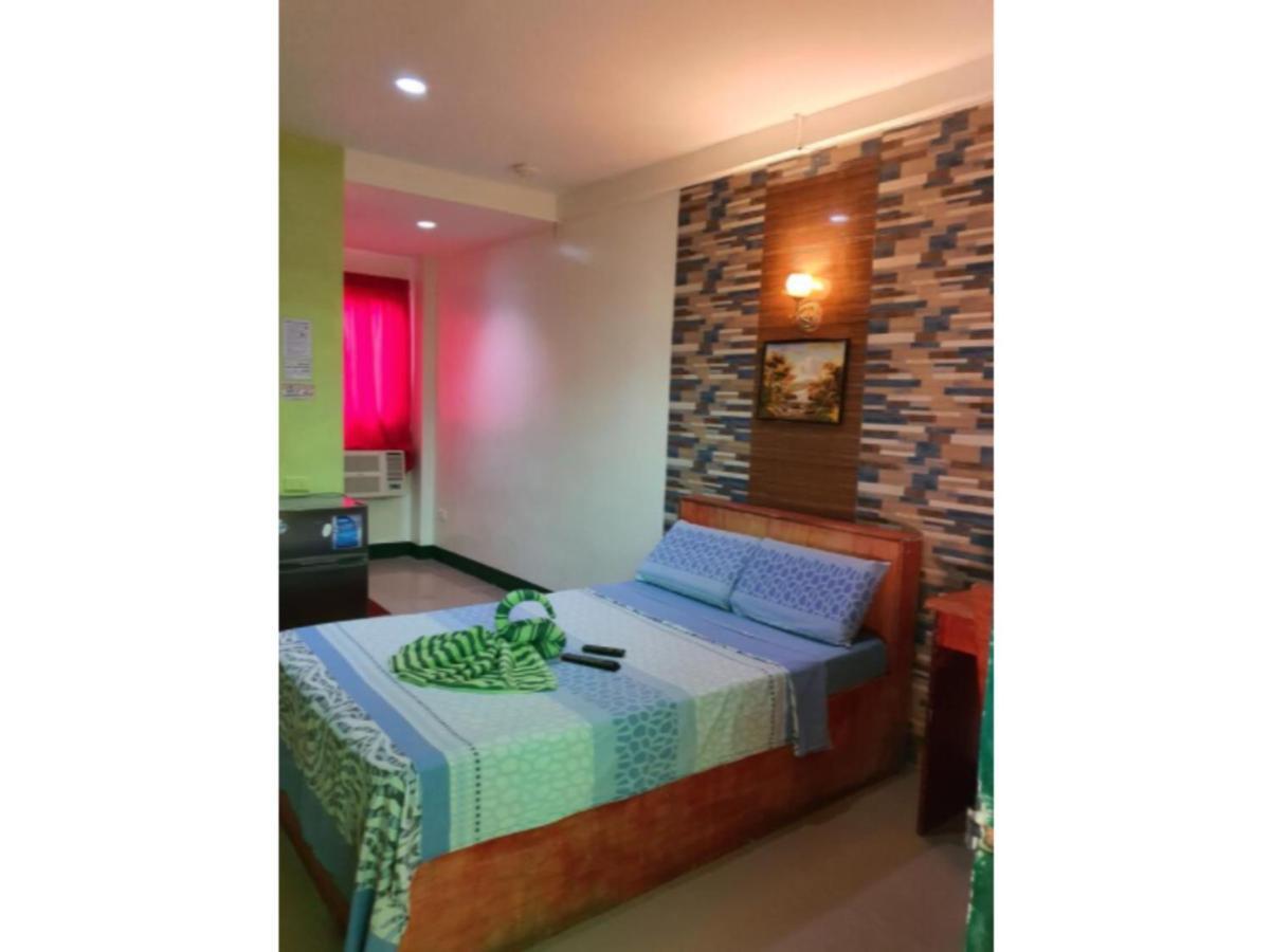 Aosmec Square Hotel Île de Mactan Extérieur photo