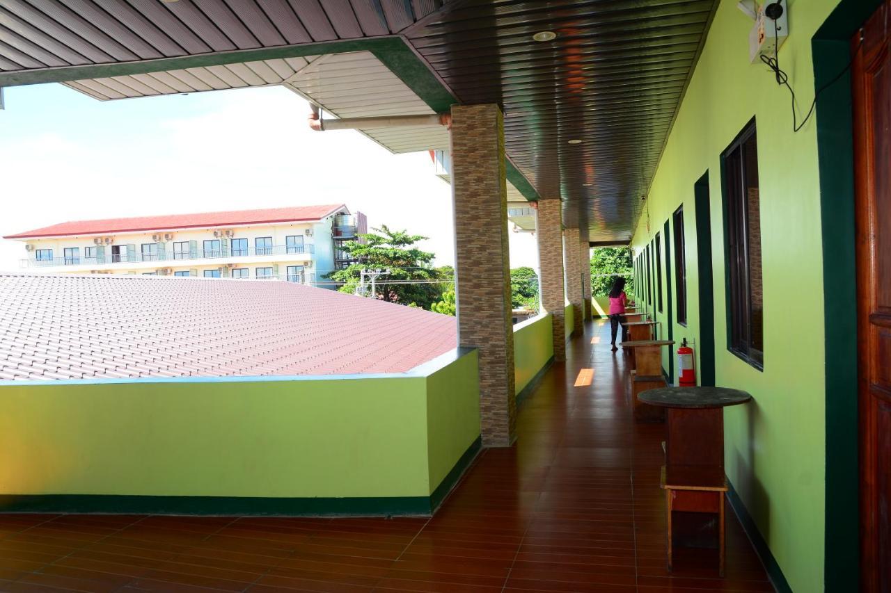 Aosmec Square Hotel Île de Mactan Extérieur photo
