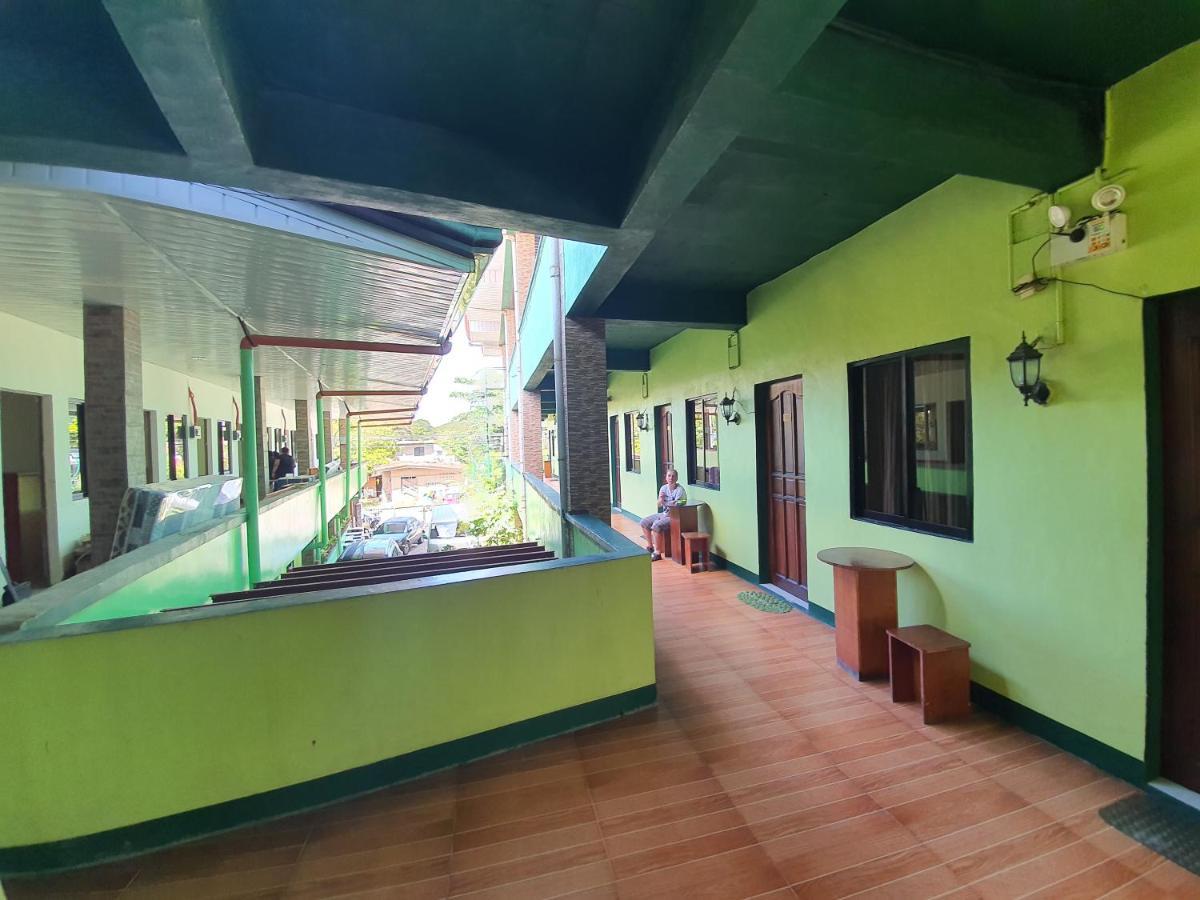 Aosmec Square Hotel Île de Mactan Extérieur photo